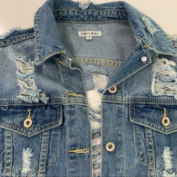 Nasty Gal Distressed Denim Jacket size small - Picture 4 of 7